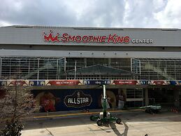 Newly Renovated 4BD Penthouse