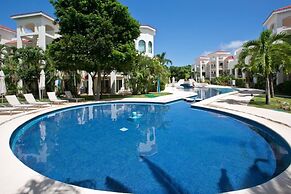 Paseo del Sol 101 Cenote