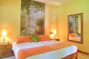 Paseo del Sol 101 Cenote