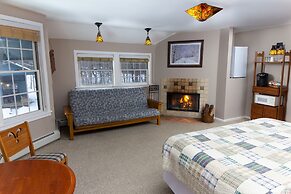 Trail's End Inn