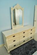 Caymanas Adrian's Vacation House