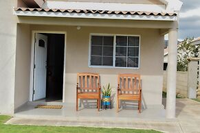 Caymanas Adrian's Vacation House