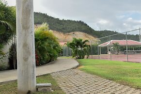 Caymanas Adrian's Vacation House