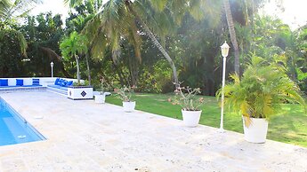 Linda Villa en Casa de Campo La Romana