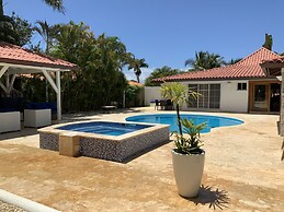 Linda Villa en Casa de Campo La Romana