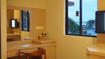 Nite & Day Laguna Bintan - Tanjungpinang