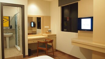 Nite & Day Laguna Bintan - Tanjungpinang