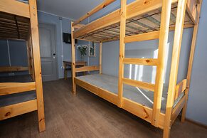 Breeze Hotel - hostel