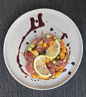 Mahi Mahi Dive Resort