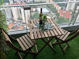 Magical View Homestay at The Robertson