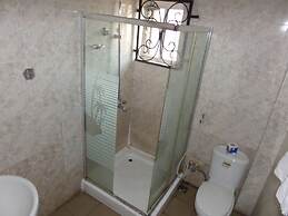 Alheri Suites
