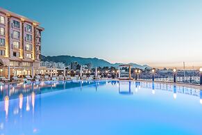 Les Ambassadeurs Hotel & Casino