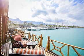 Les Ambassadeurs Hotel & Casino