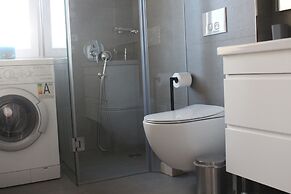 Lake Muse Apartments