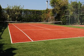 Merit Crystal Cove Hotel Casino & SPA