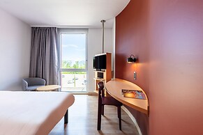 B&B Hotel Lully 3 Lakes