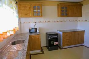 Link Palm Apartments