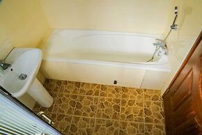 Link Palm Apartments