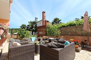 Apartments Villa Nikola