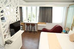 Hong Bao Thach Hotel