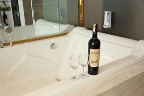 Hong Bao Thach Hotel