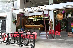 Hong Bao Thach Hotel