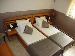 Vila Olivera Niska Banja