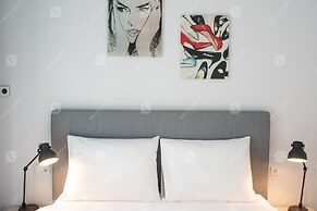 Docklands Apart Hotel