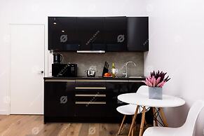 Docklands Apart Hotel