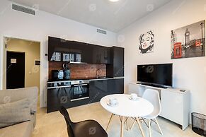 Docklands Apart Hotel