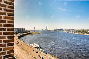 Docklands Apart Hotel