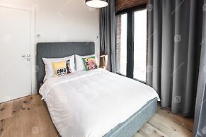 Docklands Apart Hotel