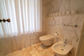 Center City Villa
