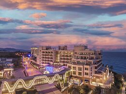 Merit Royal Premium Hotel Casino & SPA