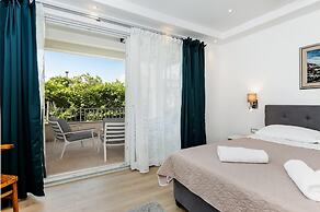 Apartments El Corsaro