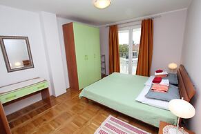 Apartments El Corsaro