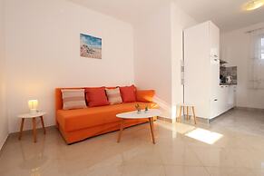 Apartments Eni