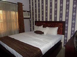 Chatwell Hotel