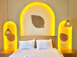 Avenue Hotel