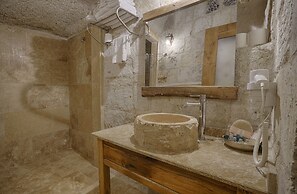 Henna Hotel - Adults Only