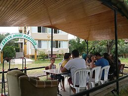 Saglik Apart Pansiyon