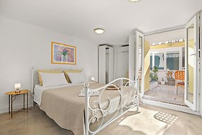 Apartments Knezovic