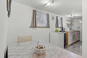 Apartments Knezovic