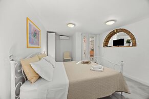 Apartments Knezovic