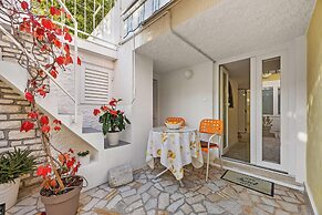 Apartments Knezovic