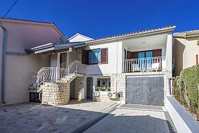 Apartments Knezovic