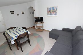 Apartments Lora