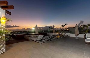 Solea by Mikitito Rentals