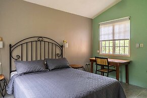 Kootney Resorts