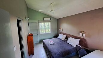 Kootney Resorts